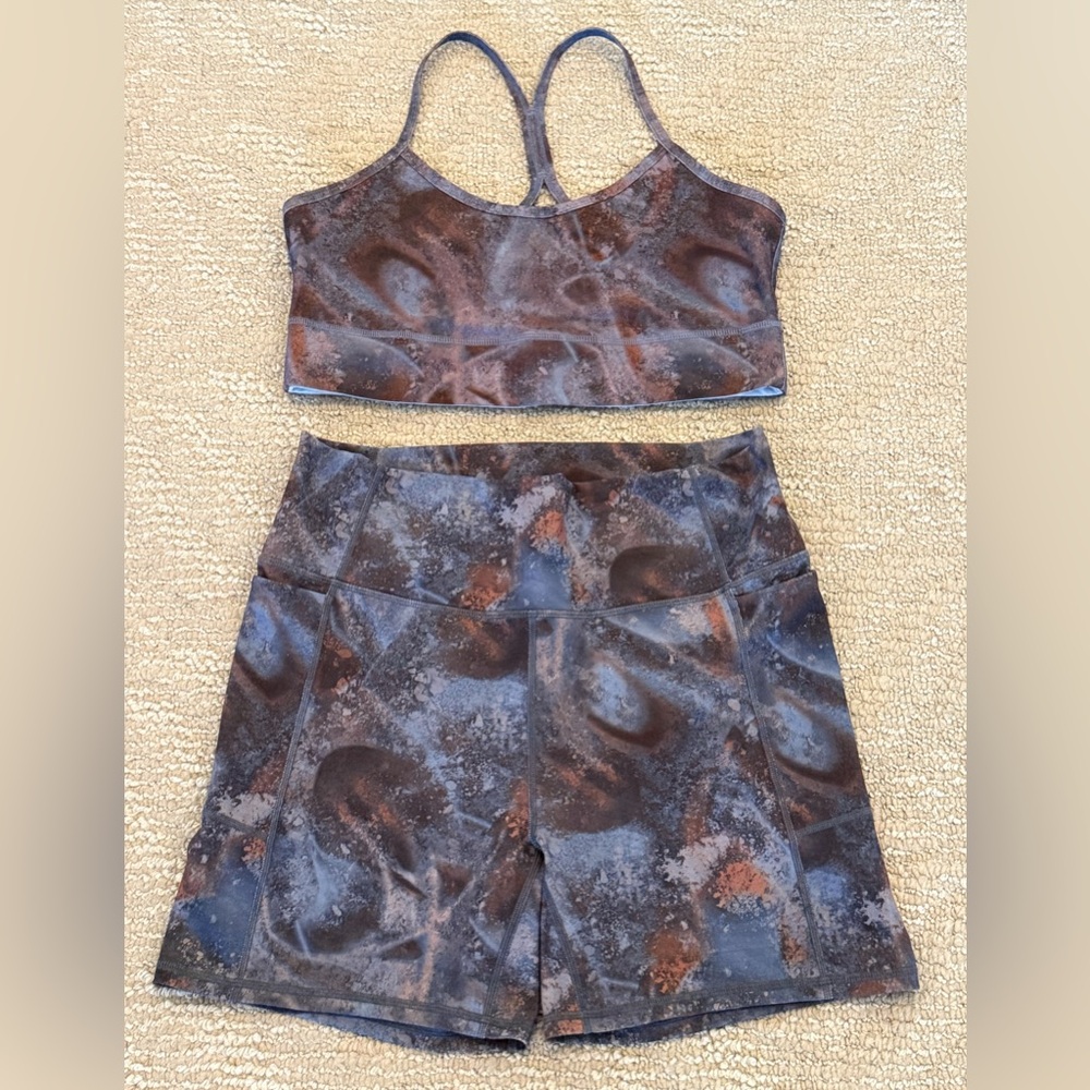 Fabletics Brown and Blue Tie-Dye Set